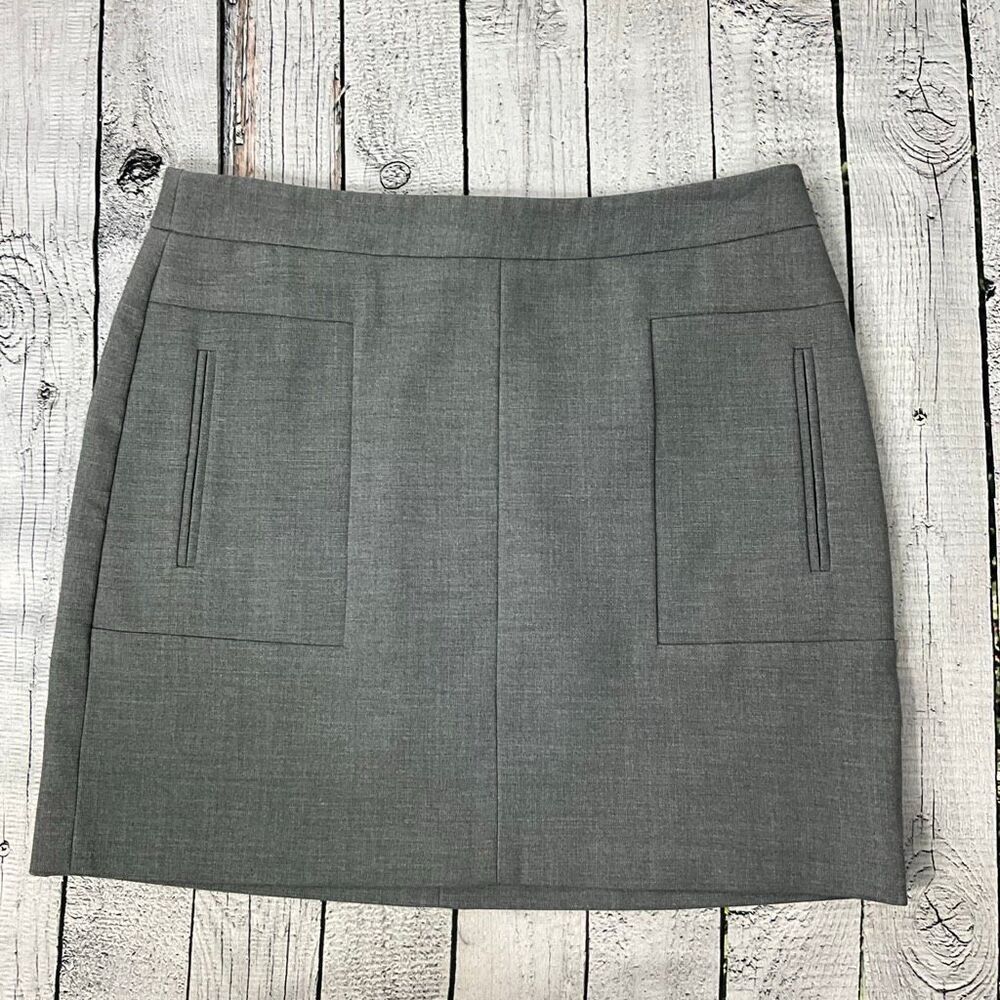 ANN TAYLOR LOFT Mini Skirt